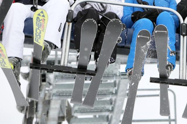 Lockdown  dello sci, Demoskopika:  "Persi 9,7 miliardi, 9mila lavoratori a rischio"