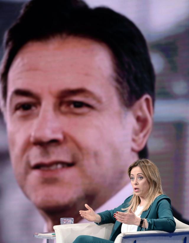 Sondaggi politici: Lega cresce, Pd cala e si allontana. Giorgia Meloni leader: batte ancora Conte. Berlusconi prima di Di Maio. Numeri incredibili