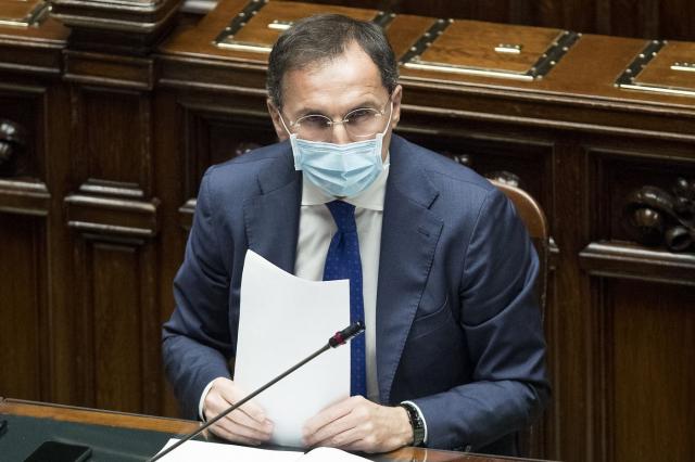 Nuovo Dpcm, Boccia: 'Dal 7 gennaio Paese riparte con il vaccino'