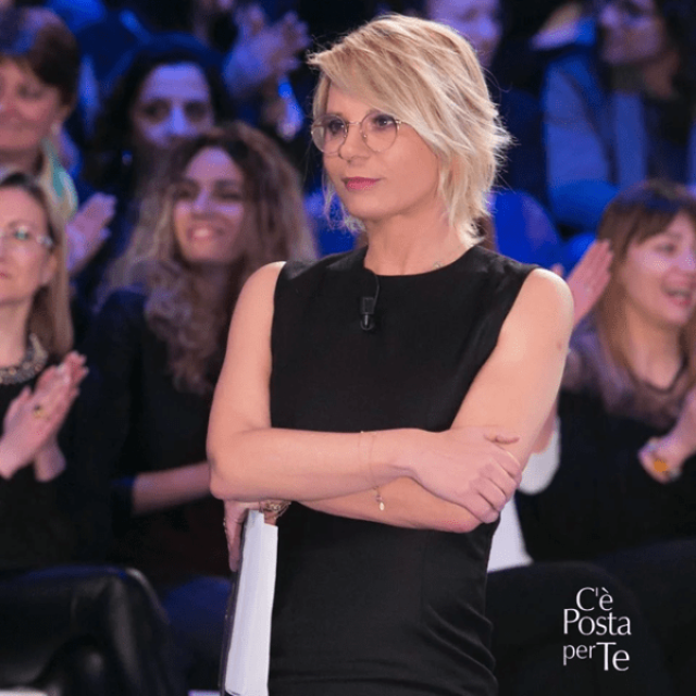 Amici anticipazioni sabato 19 dicembre: provvedimenti disciplinari, novit&agrave; sul regolamento e...sfida immediata