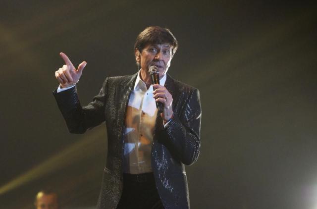 Massimo Ranieri e Gianni Morandi: frecciata in diretta tv, gelo in studio! Cos'&egrave; successo