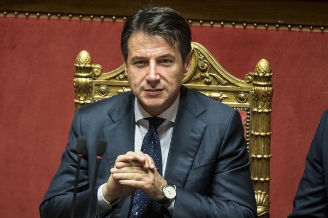 Governo, al via vertice Conte-Renzi