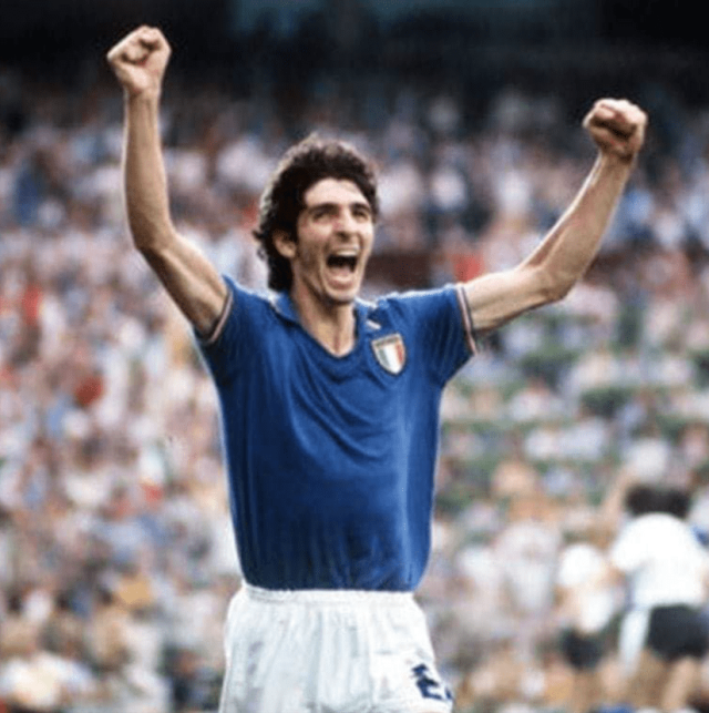 'Rossi, Rossi, Rossi': l'incredibile tripletta al Brasile e la gioia di Martellini. VIDEO