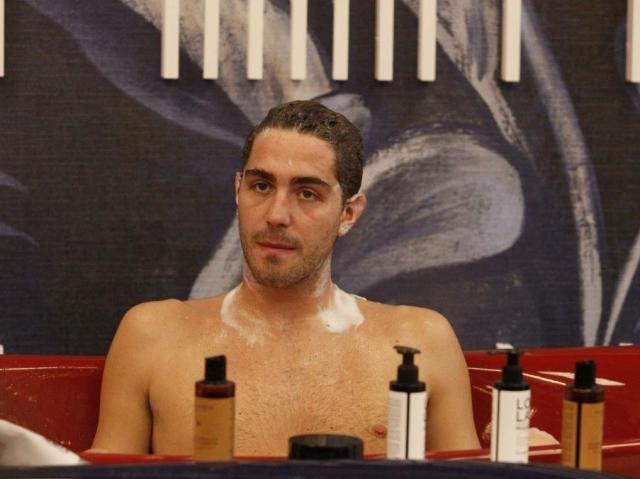 Grande Fratello Vip 5 clamoroso! Tommaso Zorzi: 'Sono sotto choc'. Qualcuno nella casa ha una cotta per lui...