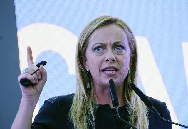 Governo, Meloni: 'Confermiamo nostro 'no a Draghi'