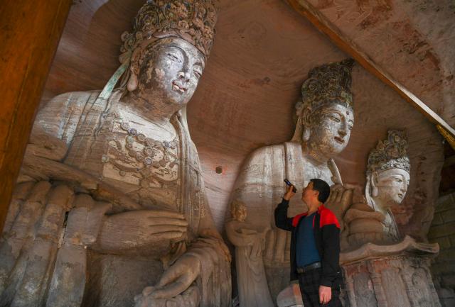 Cina: Incisioni rupestri di Dazu a Chongqing (2)