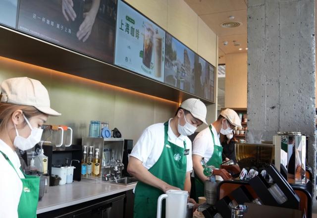 Cina: Q4, aumento fatturato Starbucks e 326 nuovi negozi su terraferma