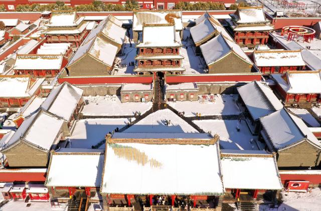 Cina: Shenyang, Palazzo imperiale innevato (2)