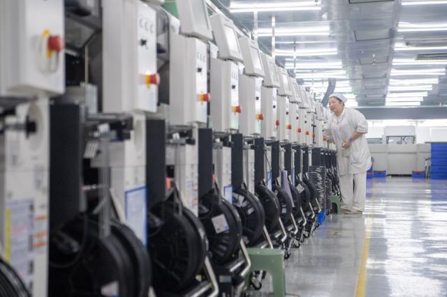 Cina: profitti industriali in crescita a ottobre