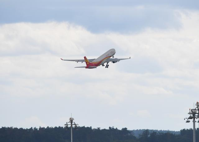 Cina: esenzione visto per 6 Paesi, 2.029 ingressi nel primo giorno