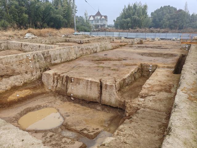 Cina: Hangzhou, nuove scoperte nelle rovine di un'antica citt&agrave;