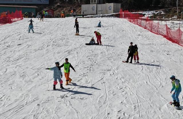 Cina: Anhui sviluppa modello commerciale di turismo invernale