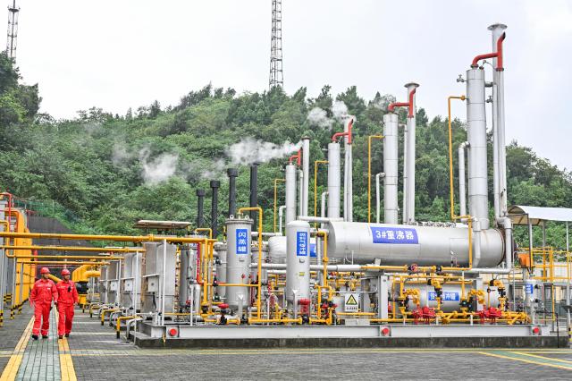 Cina: produzione gas naturale, +5,8% nel 2023