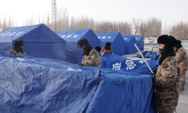 Cina: Xinjiang, distribuiti generi di soccorso a zone colpite da sisma