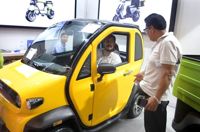 Cina: NEV esposti a Fiera di Canton a Guangzhou (3)