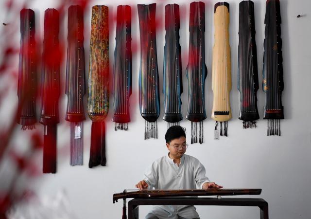 Cina: Henan, Lankao sviluppa settore strumenti musicali tradizionali (2)