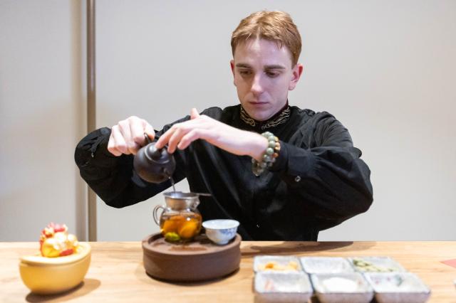 Cina-Italia: vlogger Alessandro crea ponte culturale nello spirito di Marco Polo