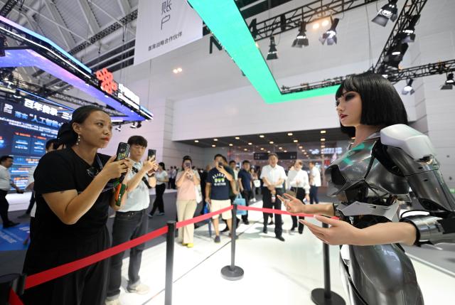 Cina: expo sull'intelligenza robotica a Tianjin (1)