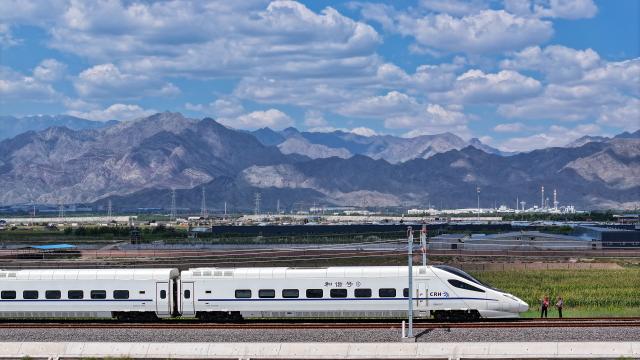 Cina: in corso test su ferrovia ad alta velocit&agrave; Baotou-Yinchuan (1)
