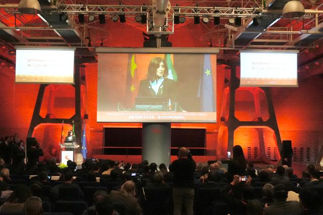 Italia: politici, scienziati esortano a cooperare con Cina per affrontare sfide globali