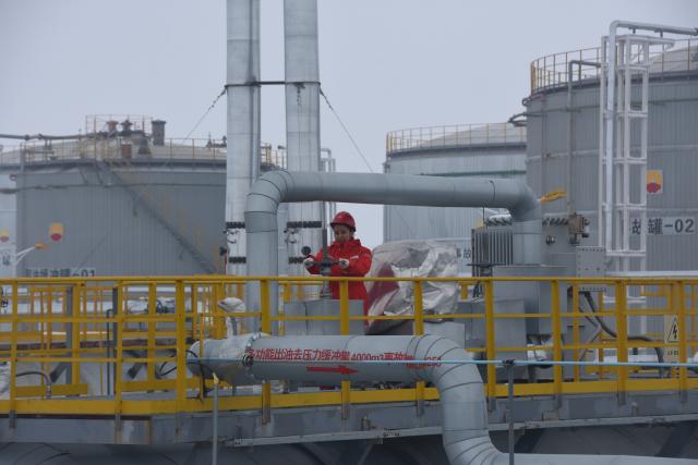 Cina: Xinjiang, produzione petrolio greggio supera 1,7mln tonnellate (1)