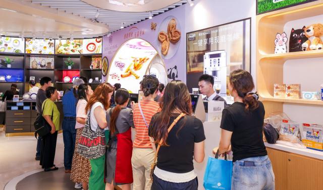 Cina: Hainan aprir&agrave; primo gruppo di negozi duty-free di beni di uso quotidiano per residenti