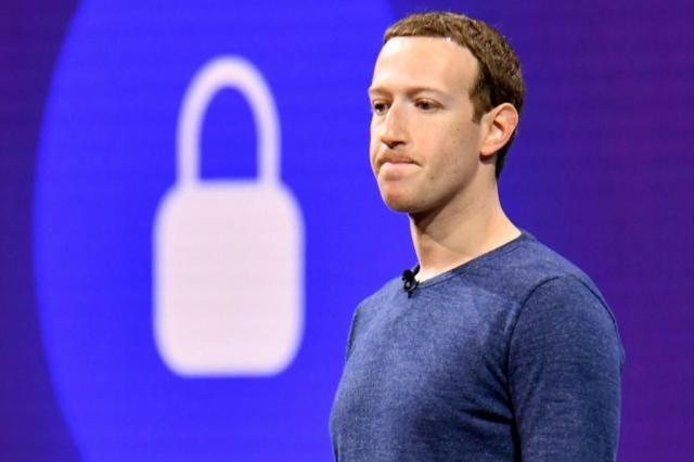 Usa contro Zuckerberg: "Instagram e Facebook creano dipendenza nei minori, tecnologie usate come trappola"