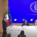 Manovra, Meloni lascia la conferenza stampa: "Siamo fuori tempo massimo, vi lascio Giorgetti", e gli augura "in bocca al lupo" - VIDEO