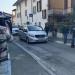 Bergamo, 50enne uccide moglie a coltellate e tenta suicidio: fendenti a schiena e gola, "la coppia si stava separando" - VIDEO