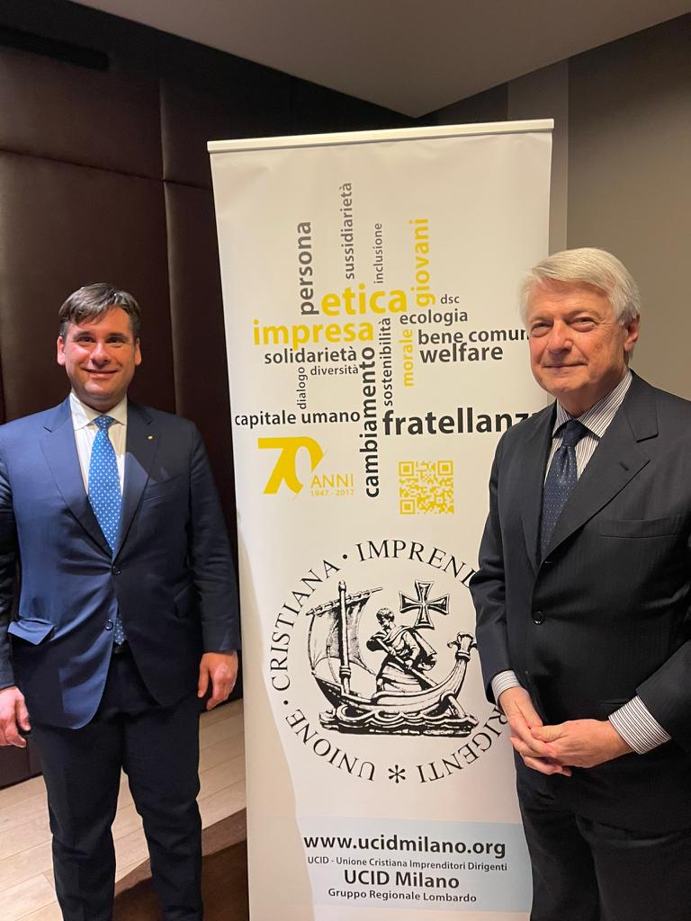 Ferruccio De Bortoli alla serata UCID con Stefano Devecchi Bellini. Fonte;: per gentile concessione di UCID Milano.