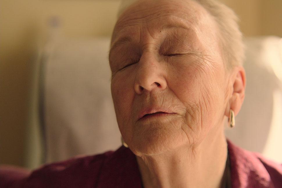 Familiar touch, il film vincitore del Leone del Futuro